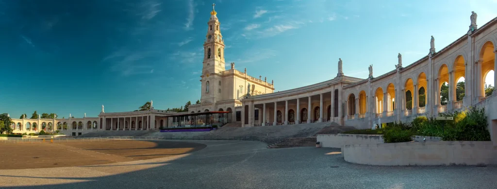 Peregrinación Santuarios Marianos con París